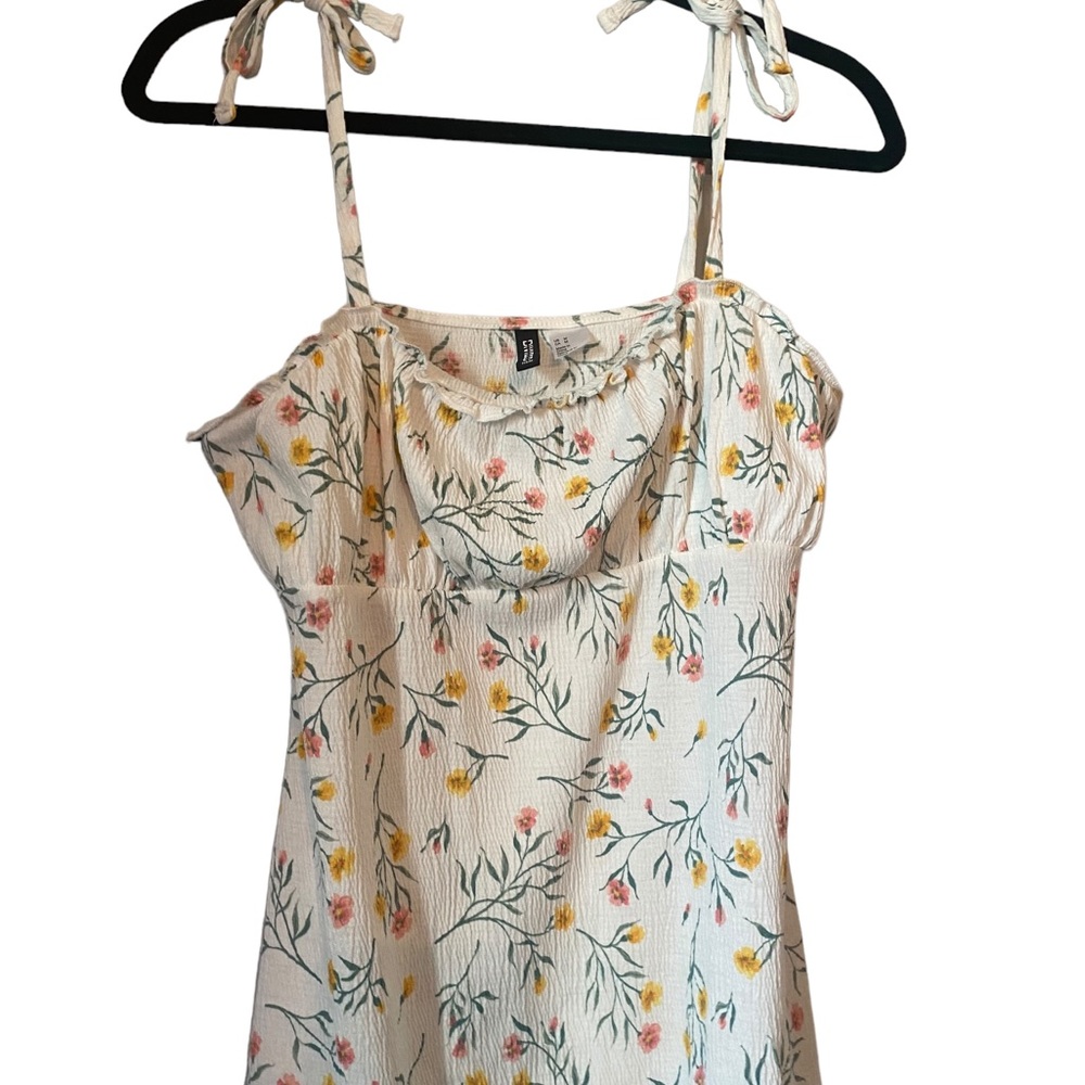 Divided Cream Floral Ruffled Sundress - Picture 2 of 12